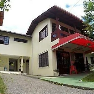 2* Hotel Medina Surf House